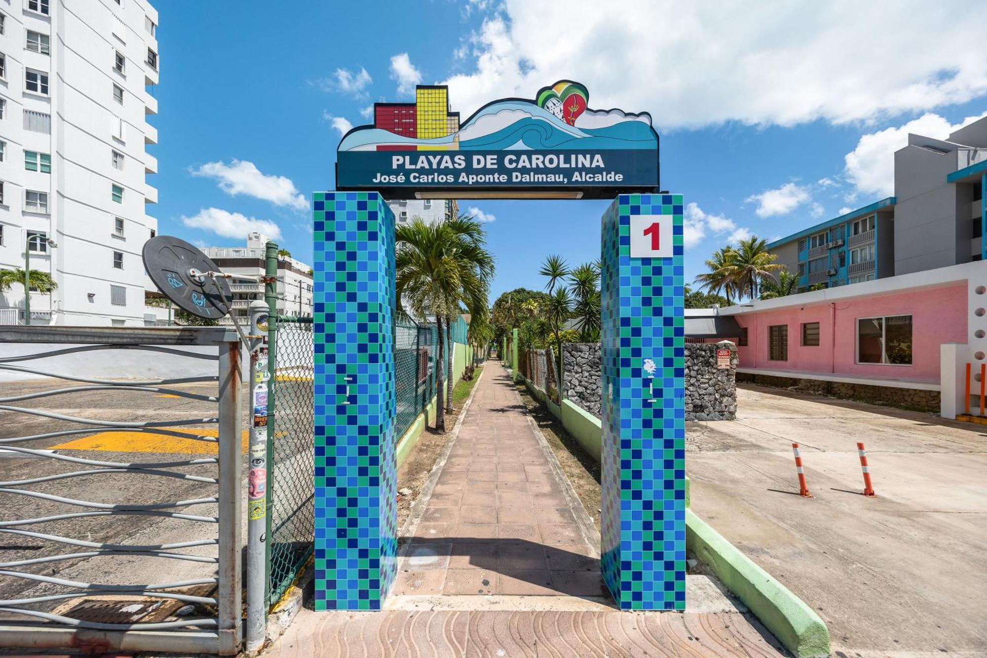 Borinquen Beach Inn سان خوان المظهر الخارجي الصورة